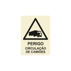 Sinalética / Pictograma PERIGO CIRCULACAO DE CAMIOES - PE3282